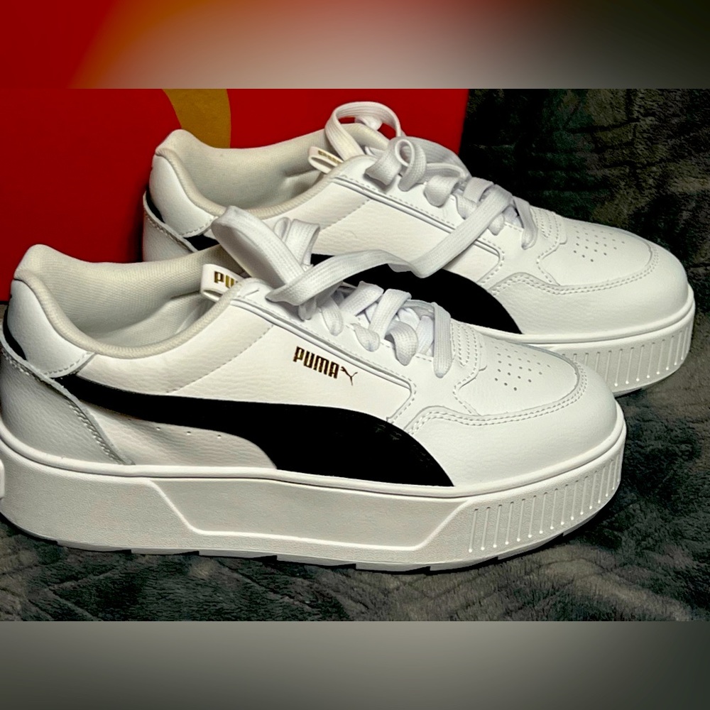 Puma white sneakers NEW IN BOX